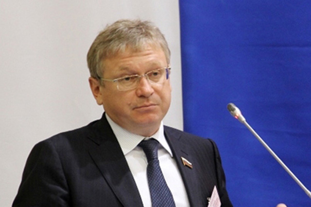 сенатор владимир полетаев. сенатор алтайского края. сенатор алтайского края зобнев. сенаторы от алтайского края. самые богатые люди по хабаровскому краю.