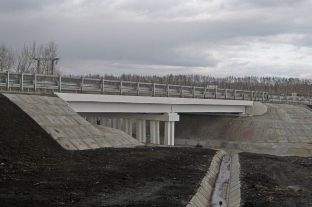 Трасса а322 алтайский край. Мост Рубцовск Алтайский край. Антипино мост Алтайский край. Мост через алей в Рубцовске. Мост в с. Шимолина Алтайский край.